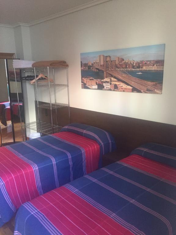 Pension Logroño Rum bild