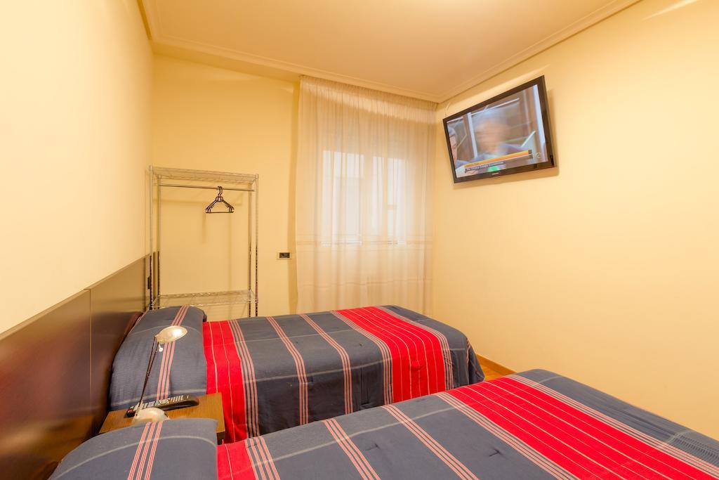 Pension Logroño Rum bild