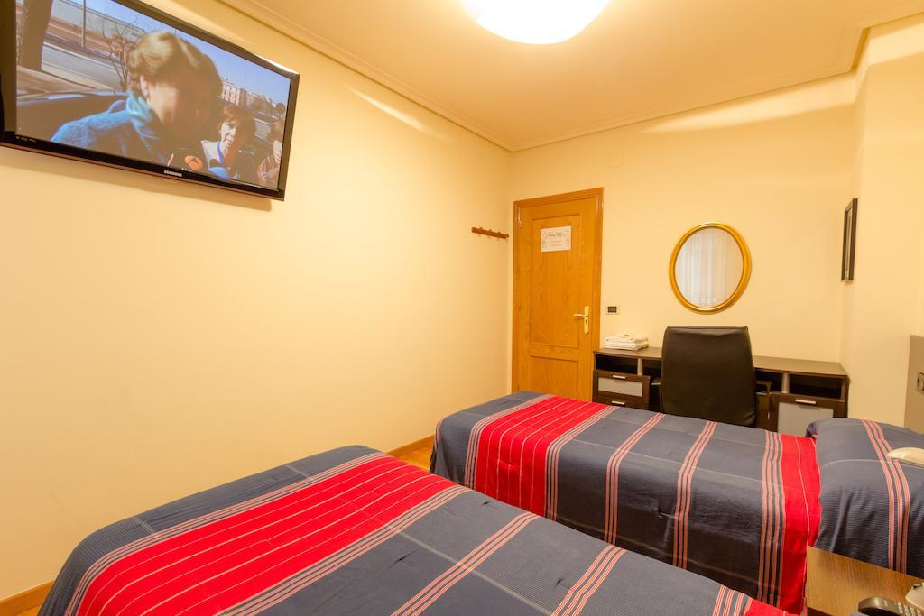 Pension Logroño Rum bild